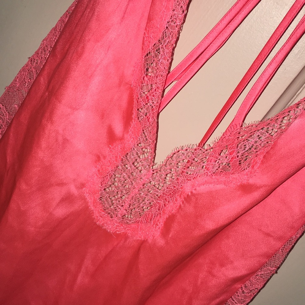 NWT VS Night Slip